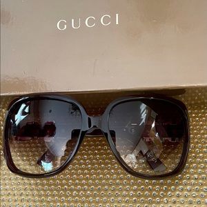 Oversized Gucci Sunglasses